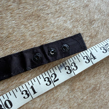 Load image into Gallery viewer, Vintage Beaded Cummerbund