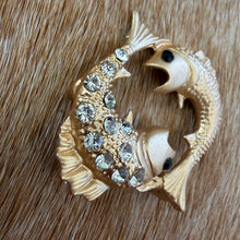 Load image into Gallery viewer, Pisces Brooch