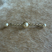 Load image into Gallery viewer, Maxi Bar Brooch