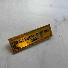 Load image into Gallery viewer, Vintage Brooch Set