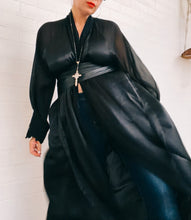 Load image into Gallery viewer, Oscar de la Renta Chiffon Lace Robe