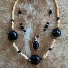 Load image into Gallery viewer, Iman Necklace Set