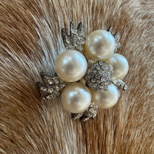 Load image into Gallery viewer, Starburst Brooch