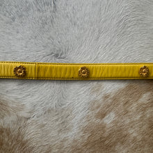 Load image into Gallery viewer, Vintage Escada Flower Belt
