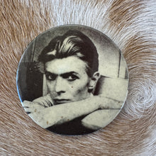 Load image into Gallery viewer, Vintage David Bowie Pin