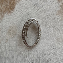 Load image into Gallery viewer, Diamante O Brooch