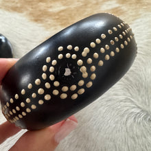 Load image into Gallery viewer, Handcrafted wooden bangle set