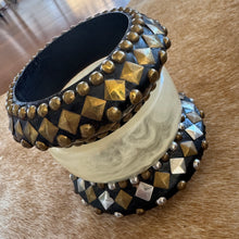 Load image into Gallery viewer, Resin & Wood Bangle Stack
