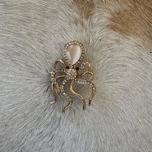 Load image into Gallery viewer, Diamante Octopus Brooch