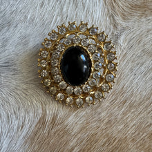 Load image into Gallery viewer, Vintage Medallion Brooch