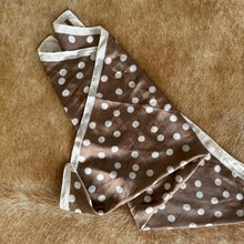 Load image into Gallery viewer, Pretty Woman Scarf