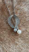 Load and play video in Gallery viewer, Signature O Pendant