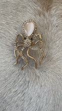 Load and play video in Gallery viewer, Diamante Octopus Brooch