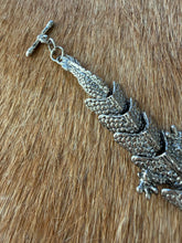 Load image into Gallery viewer, The Dragon Vertebrae Spine Bracelet
