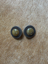 Load image into Gallery viewer, Antiqued Silver 1980’s Textured Cabochon Clip-On Earrings

