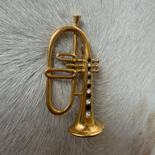Load image into Gallery viewer, Vintage Trumpet Brooch
