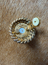 Load image into Gallery viewer, "Biagi by Swank" 1980’s Twisted Rope Pearl Button Clip-Ons
