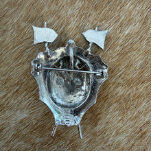 Load image into Gallery viewer, Vintage Crest Brooch
