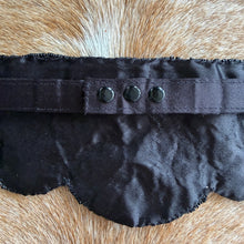 Load image into Gallery viewer, Vintage Beaded Cummerbund
