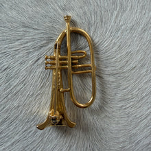 Load image into Gallery viewer, Vintage Trumpet Brooch
