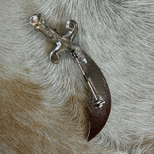 Load image into Gallery viewer, Vintage Sword Brooch
