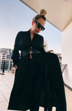 Load image into Gallery viewer, Oscar de la Renta Chiffon Lace Robe
