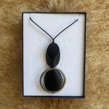 Load image into Gallery viewer, Minimalist Noir Pendant
