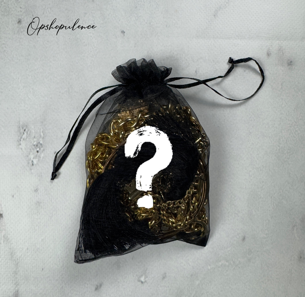 Lucky Thrift Dip - Black and Gold
