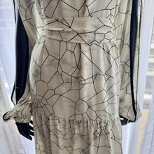 Load image into Gallery viewer, 100% Silk Sass&amp;Bide Dress BNWT
