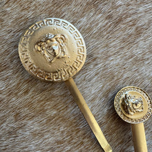 Load image into Gallery viewer, Gold Medusa Pin Set
