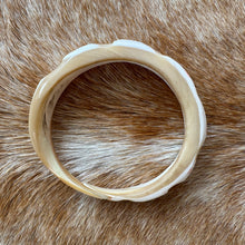 Load image into Gallery viewer, Carved Shell Bangle
