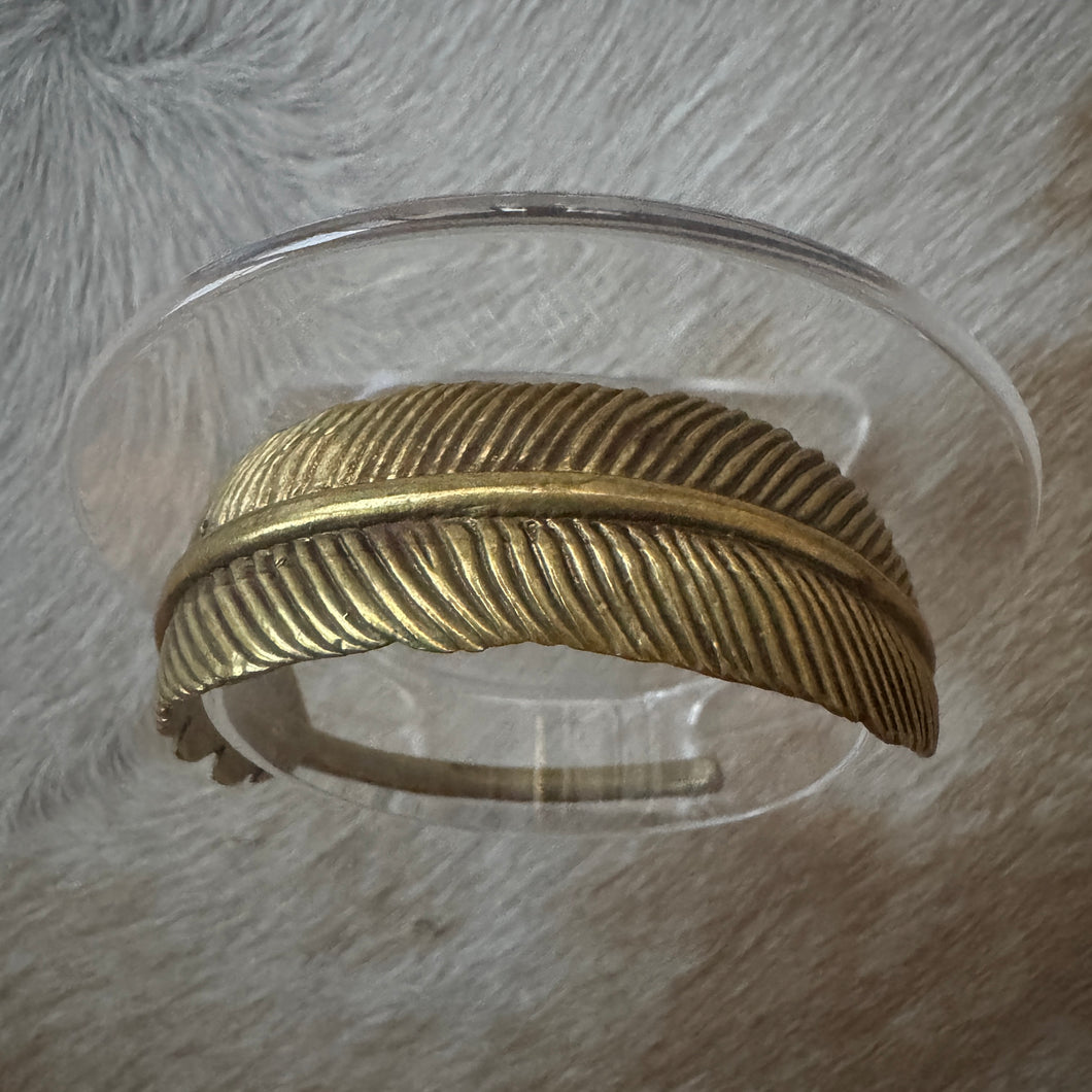 La Fayette Feather Cuff
